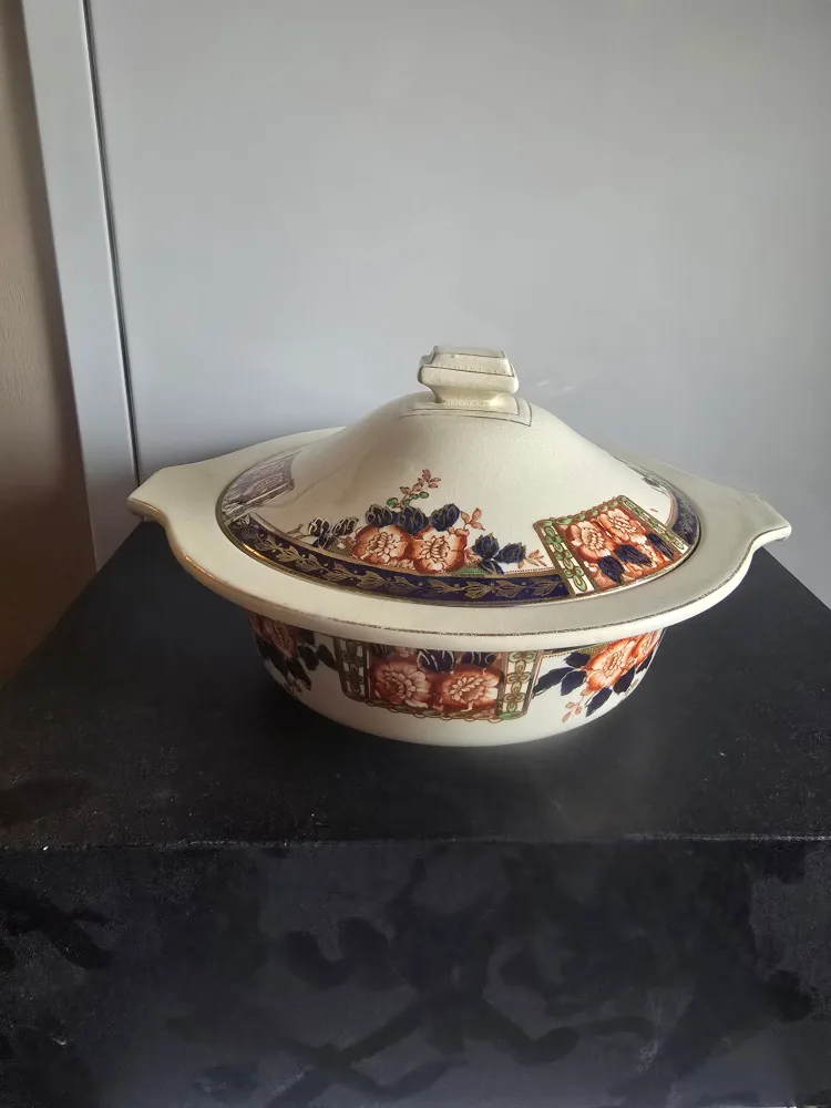Windsor Derby , Thomas Hughes & Son Bowl with Lid thumbnail