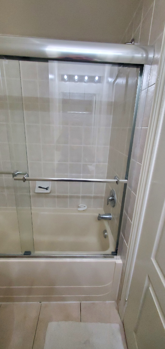 Sliding Shower Door for tub - photo 3