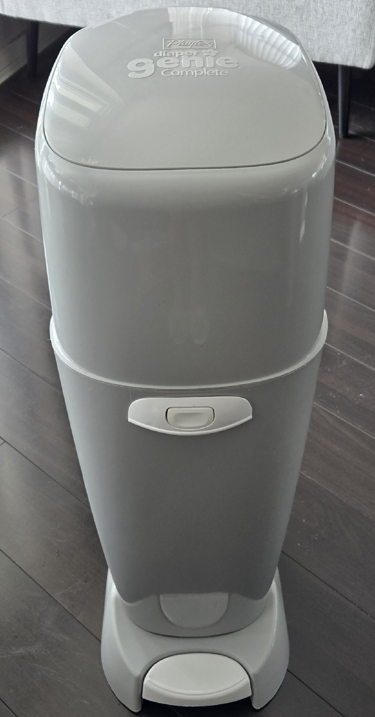 Diaper Genie Complete Pail