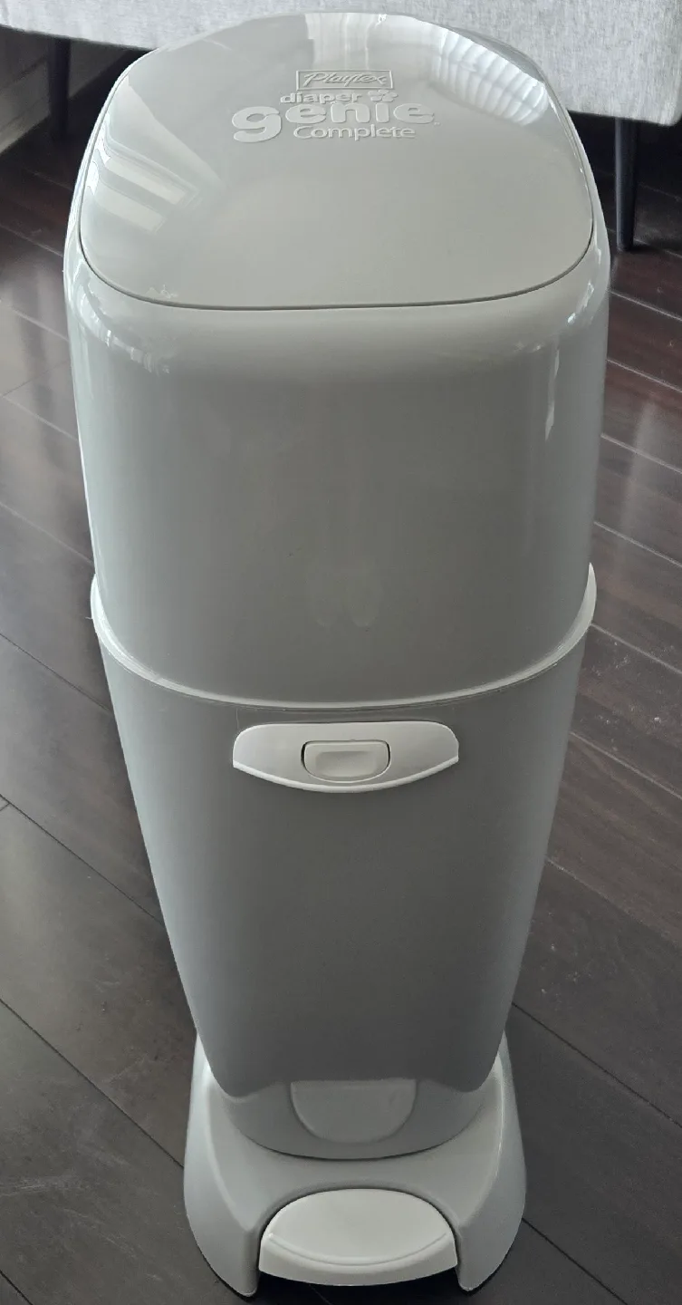 Diaper Genie Complete Pail