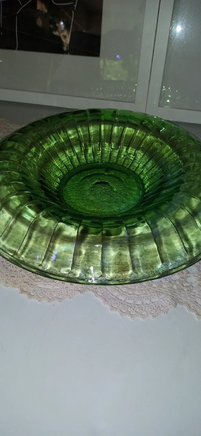 1930s Uranium Glass Bowl image indicator(6)