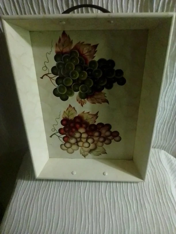Decorative Wooden Tray with Grape Design thumbnail
