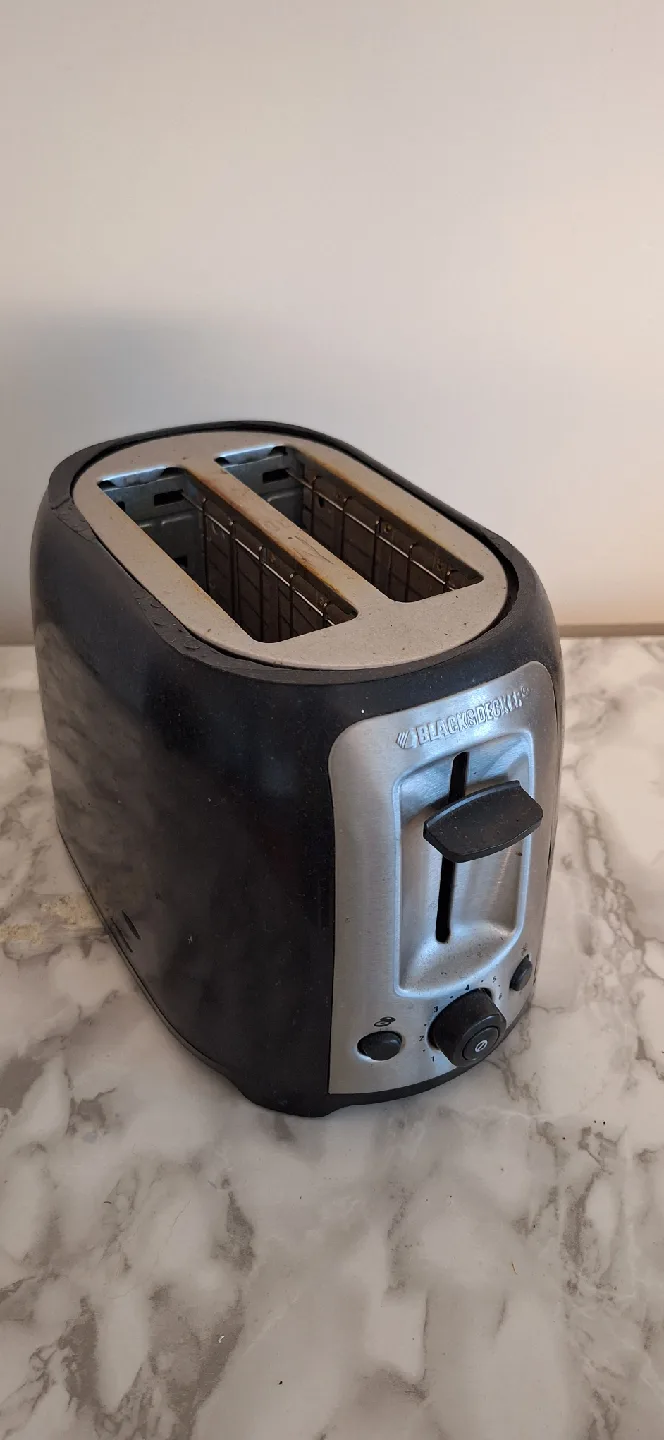Black+Decker Toaster thumbnail