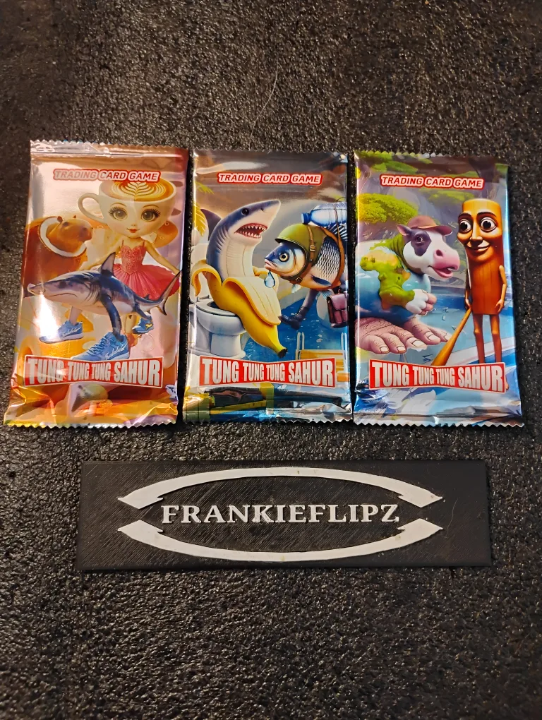 ITALIAN BRAINROT TCG CARD GAME - 8 CARDS PER PAC