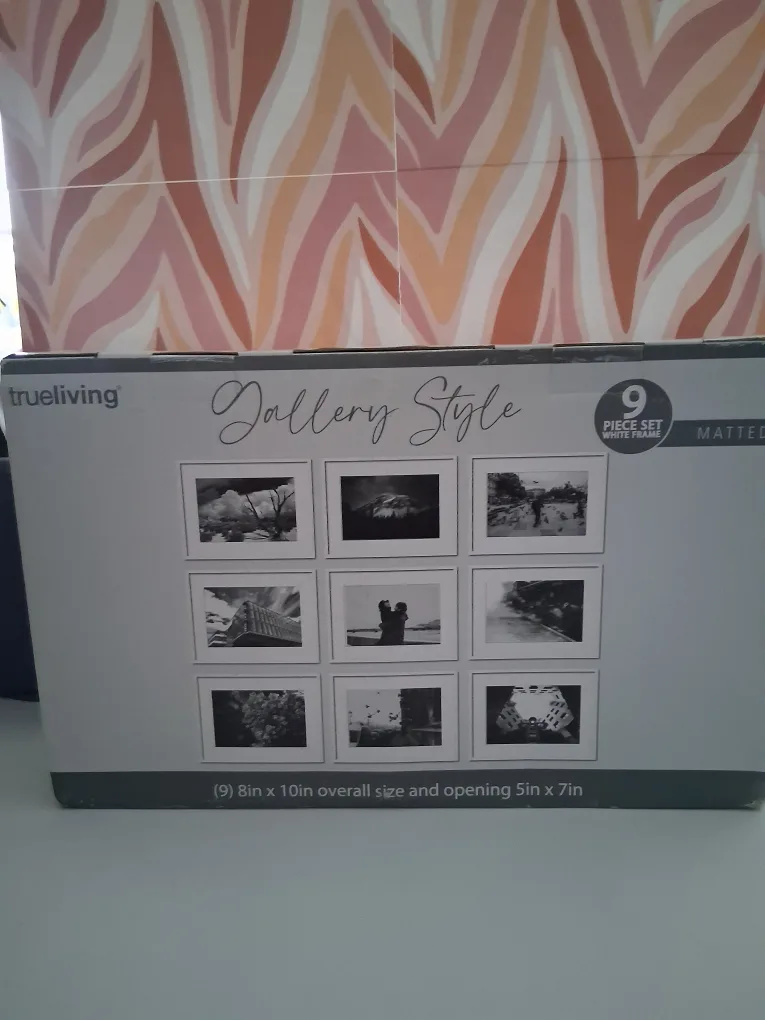 Trueliving Gallery Style 9-Piece Picture Frame Set thumbnail