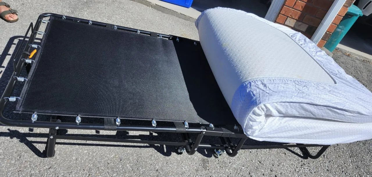 Folding Bed Frame with Mattress image indicator(9)