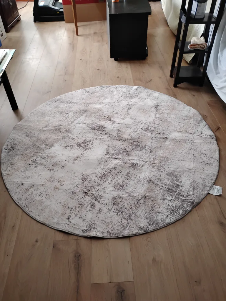 Indoor Area Rug - Polyester + Thermoplastic Rubber image indicator(2)
