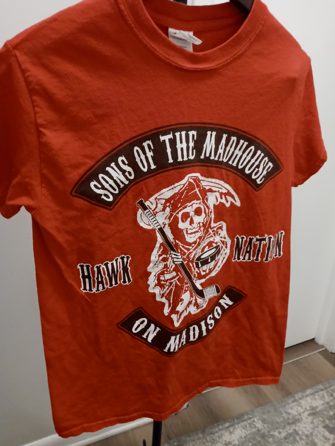 Chicago Blackhawks Son's of the Madhouse small T shirt - photo 3