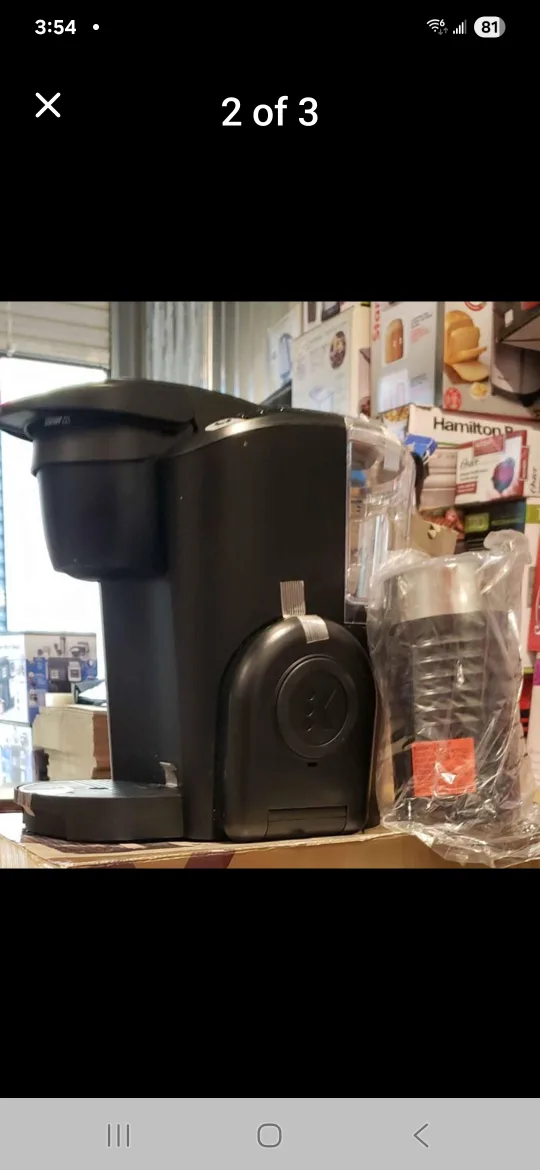 Keurig K-Latte Single Serve Coffee Maker with Frother - Black image indicator(3)