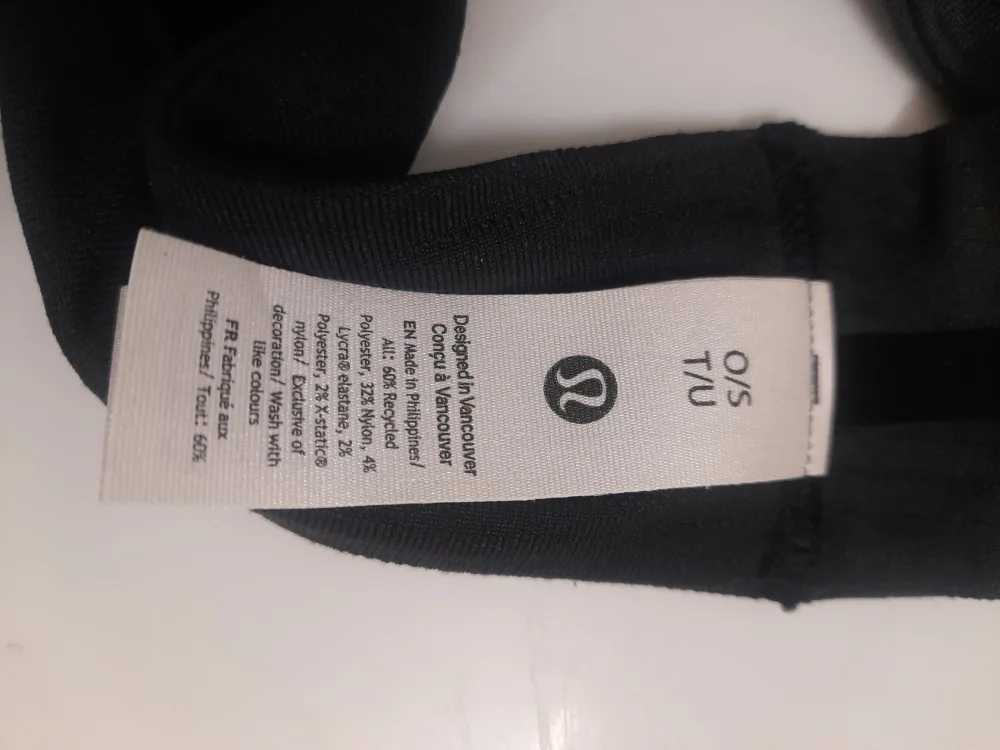 Lululemon Headbang in Black New tags 🥕 image indicator(7)