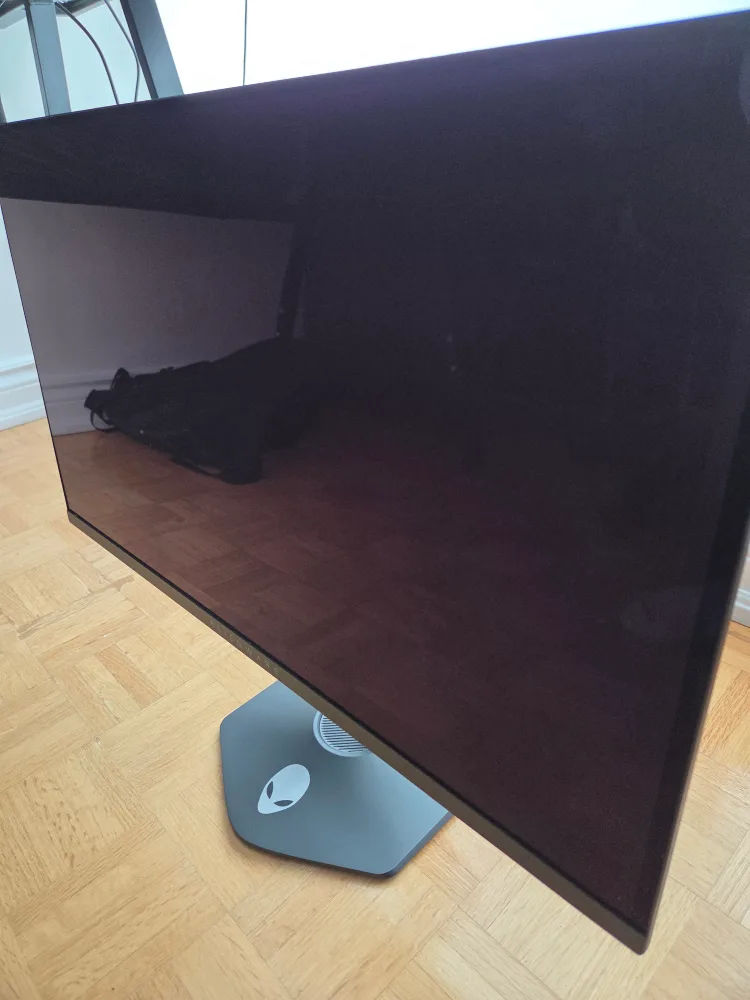 Alienware Gaming Monitor QD-OLED 360hz image indicator(7)
