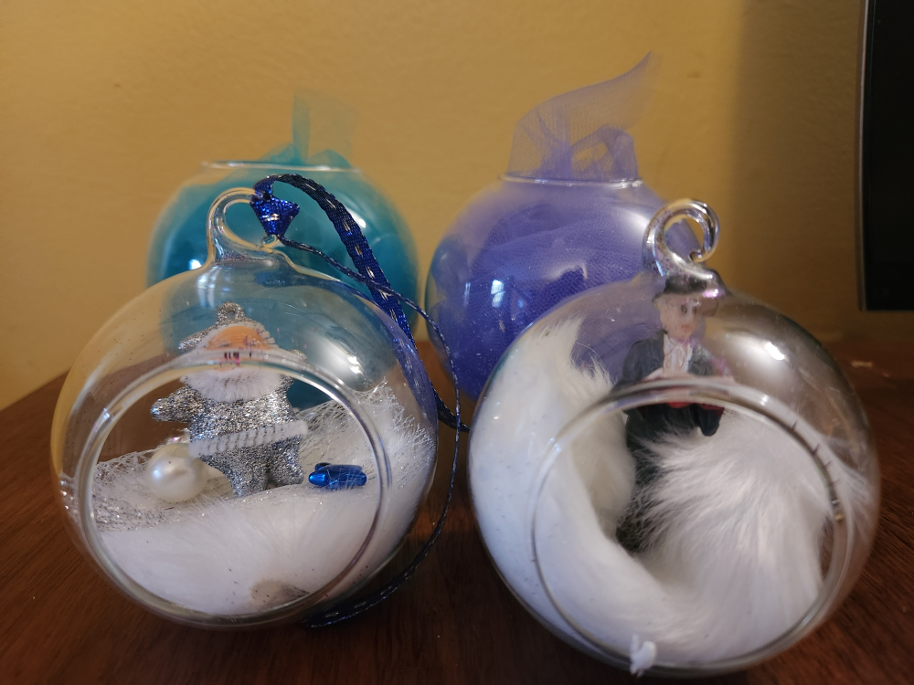 Decorations/Craft Supplies - photo 2