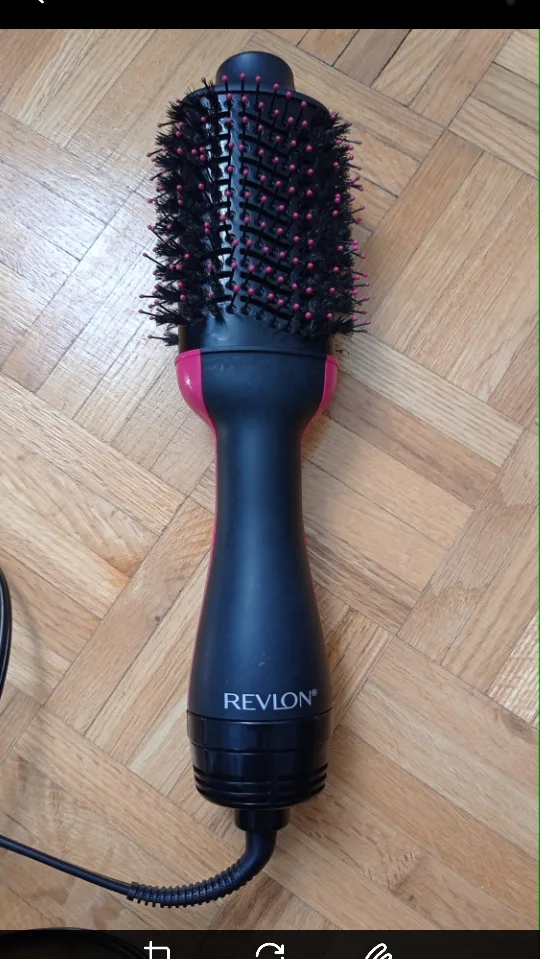 Revlon One-Step Hair Dryer & Volumizer Hot Air Brush thumbnail