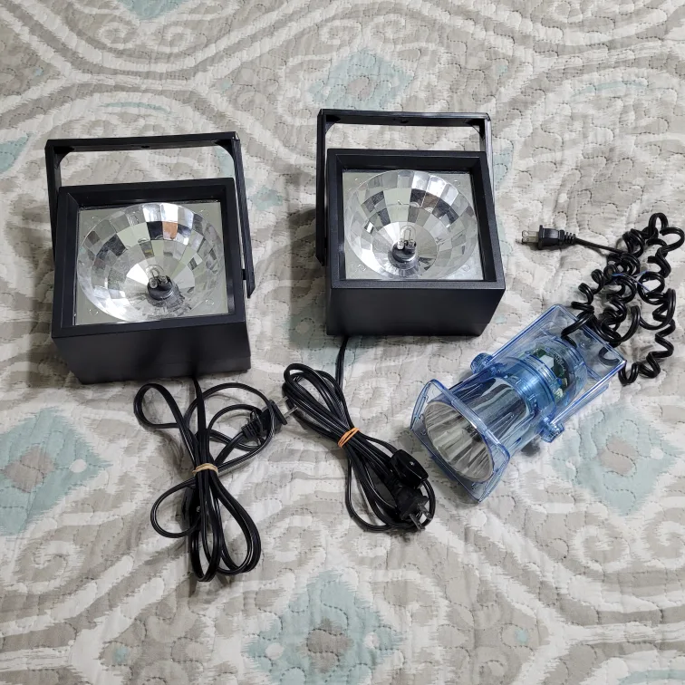 3 Strobe Lights thumbnail