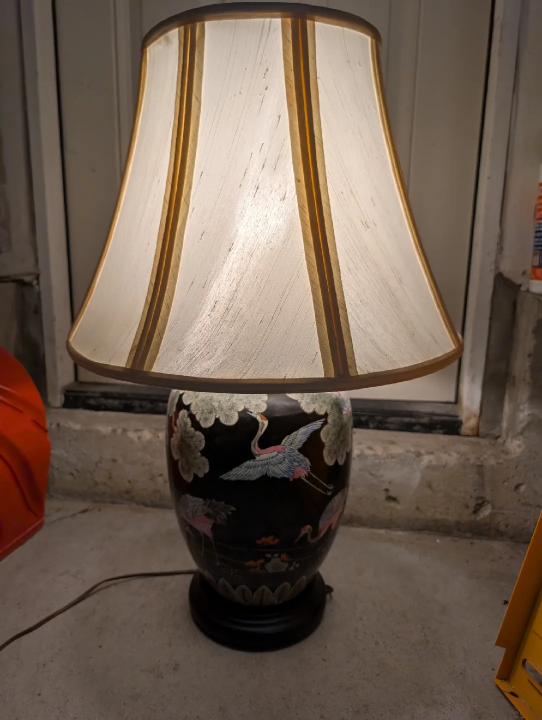 Vintage Crane Design Table Lamp thumbnail