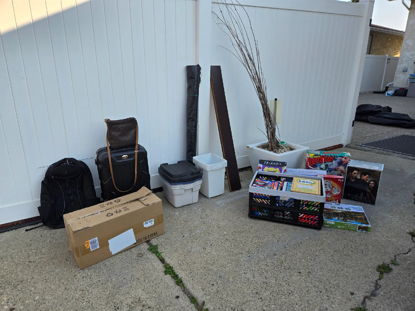 Garage Sale image indicator(6)