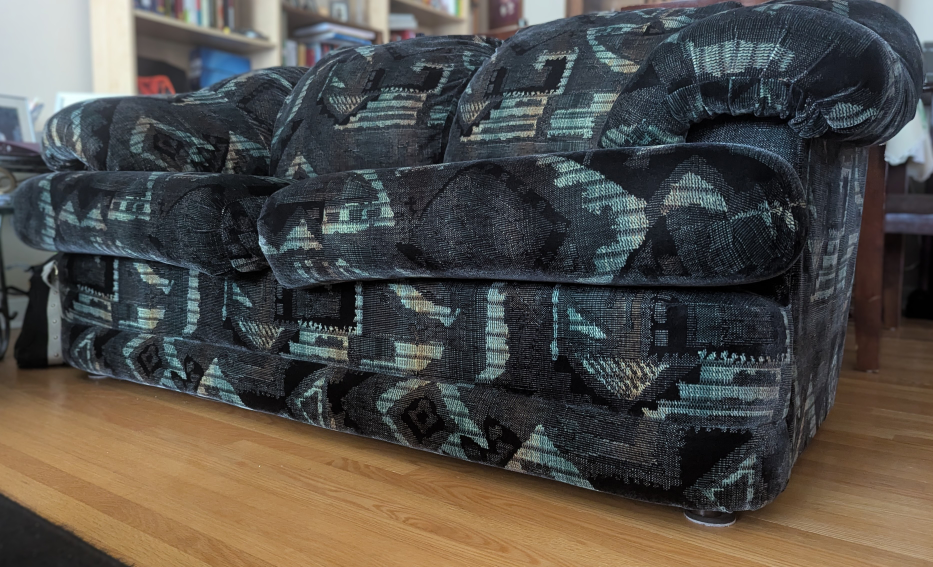 Patterned 3-Seater and 2-Seater Sofa