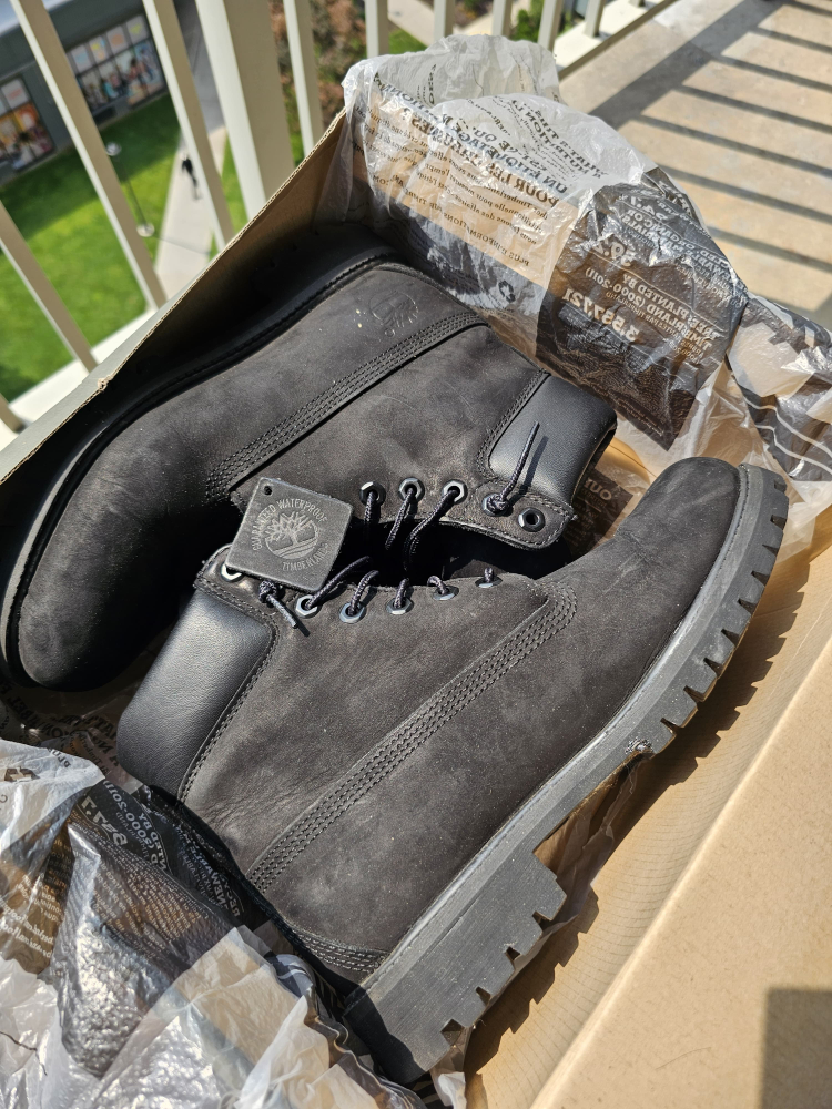 Timberland Waterproof Boots - Men's 8.5 - photo 5