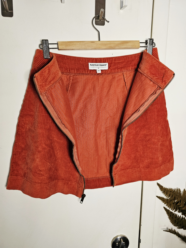 Small American Apparel Orange Corduroy Mini Skirt - photo 5