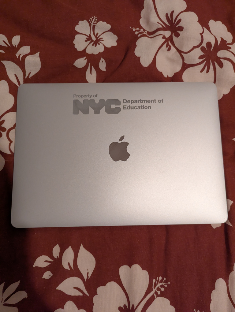 2020 MacBook Air M1 - 8 GB RAM - 256 GB SSD (Read Description) - photo 3