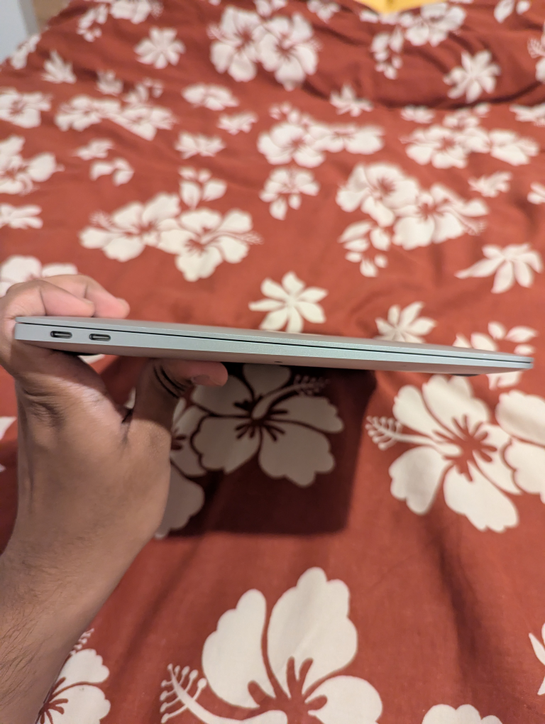 2020 MacBook Air M1 - 8 GB RAM - 256 GB SSD (Read Description) - photo 5