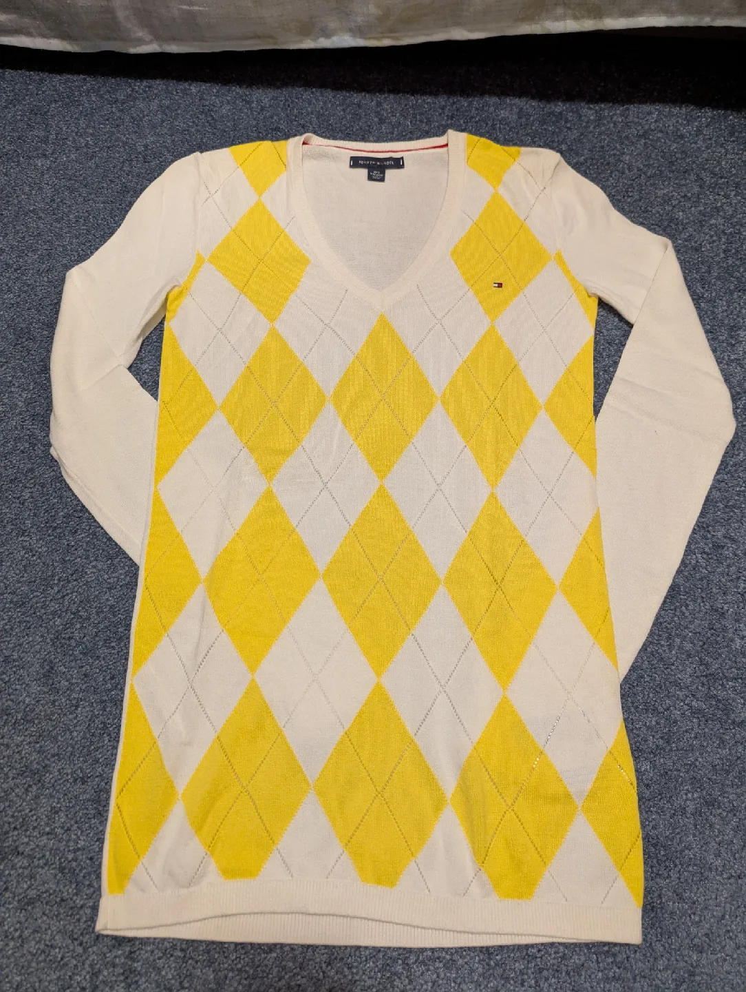 Tommy Hilfiger Argyle Sweater Size XXS thumbnail