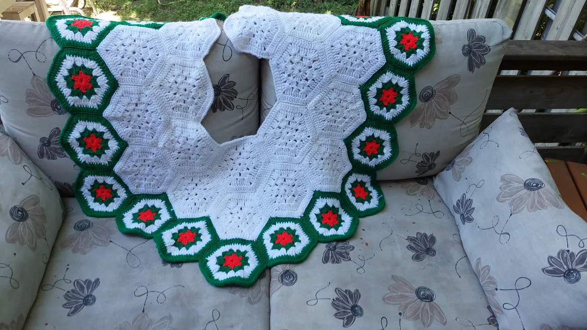 Handmade Crochet Christmas tree skirts- Unique Design thumbnail