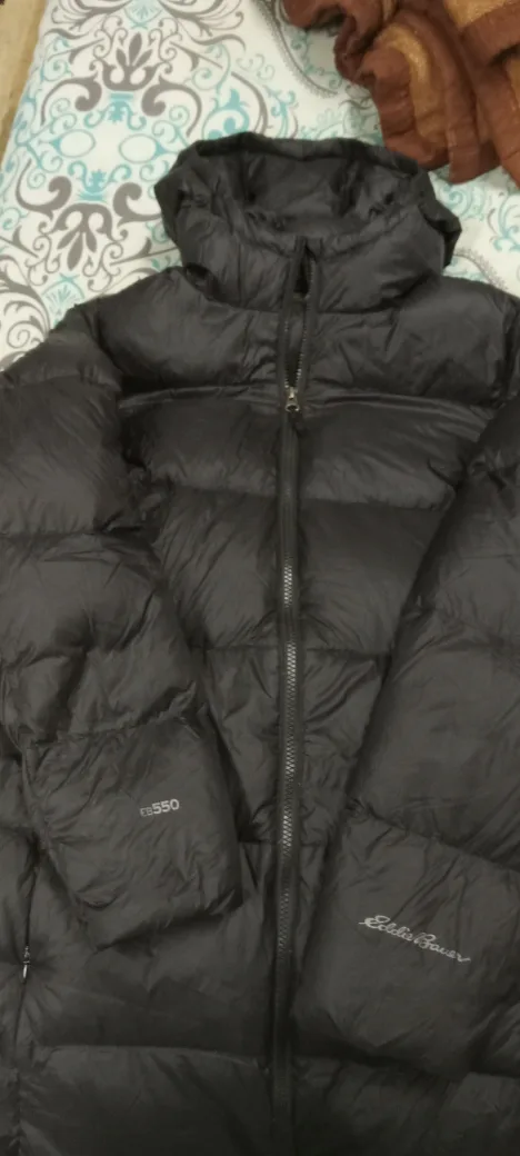 Eddie Bauer EB550 Black Down Puffer Jacket image indicator(4)