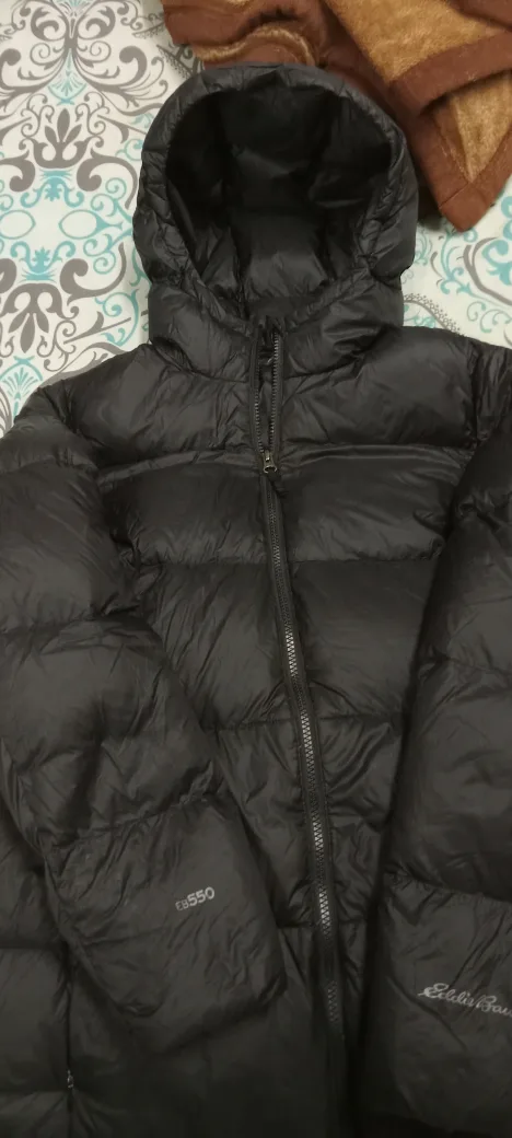 Eddie Bauer EB550 Black Down Puffer Jacket image indicator(5)