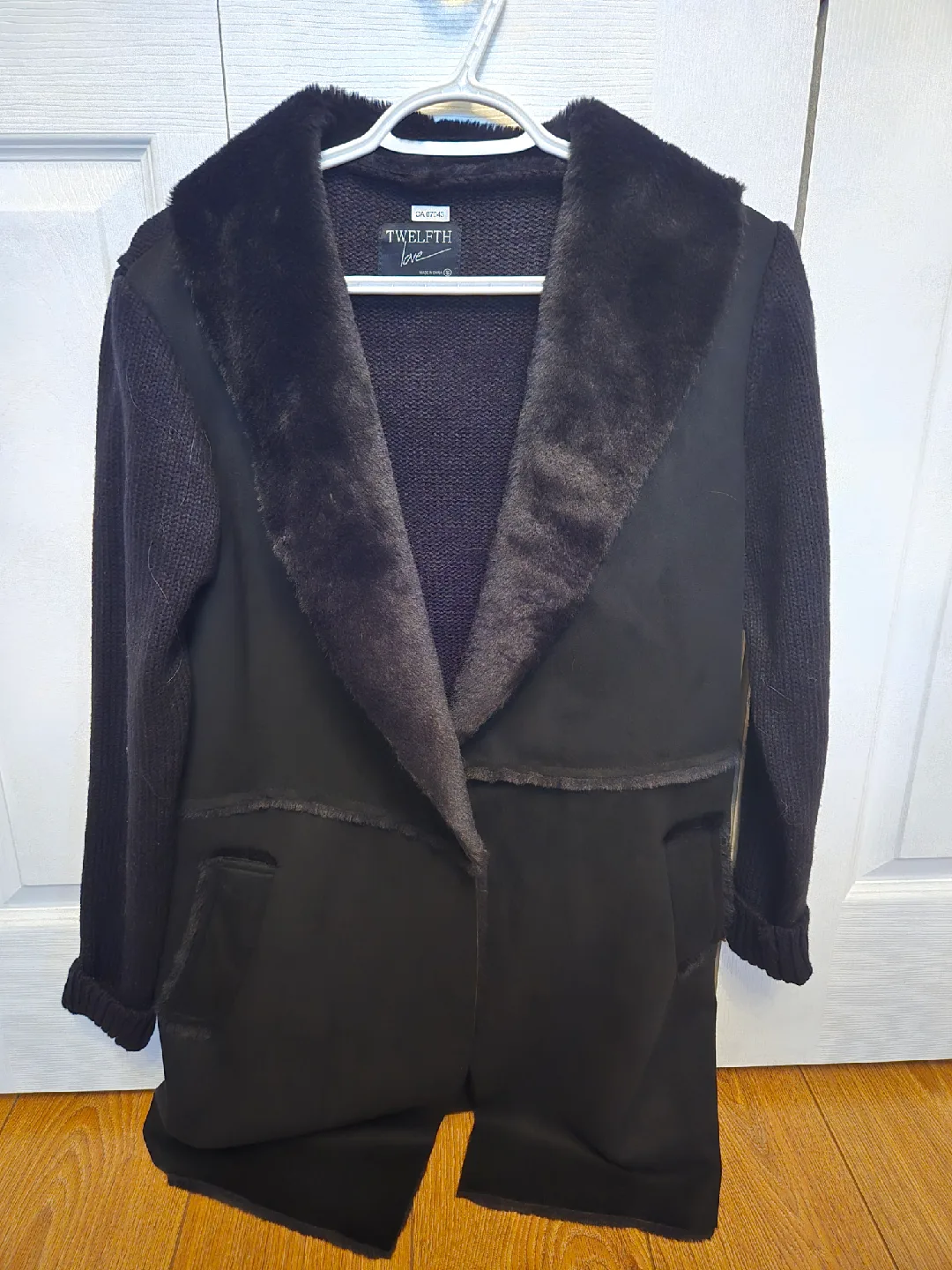 🥕Twelfth Love Black Cardigan - Size S image indicator(2)