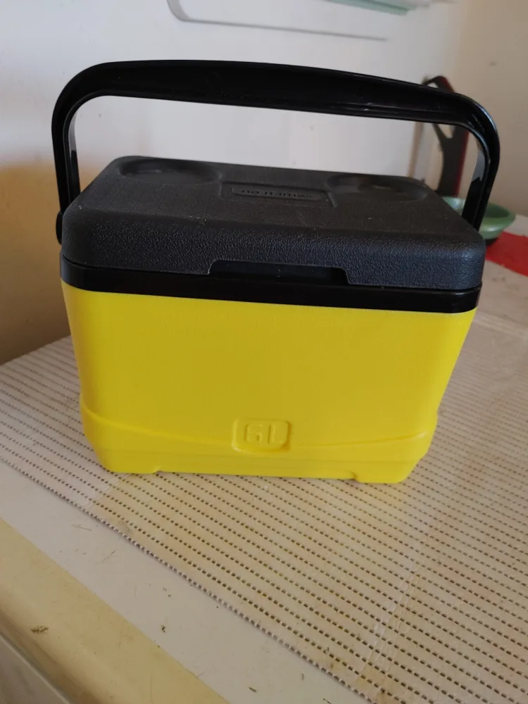 No Name Yellow Cooler thumbnail