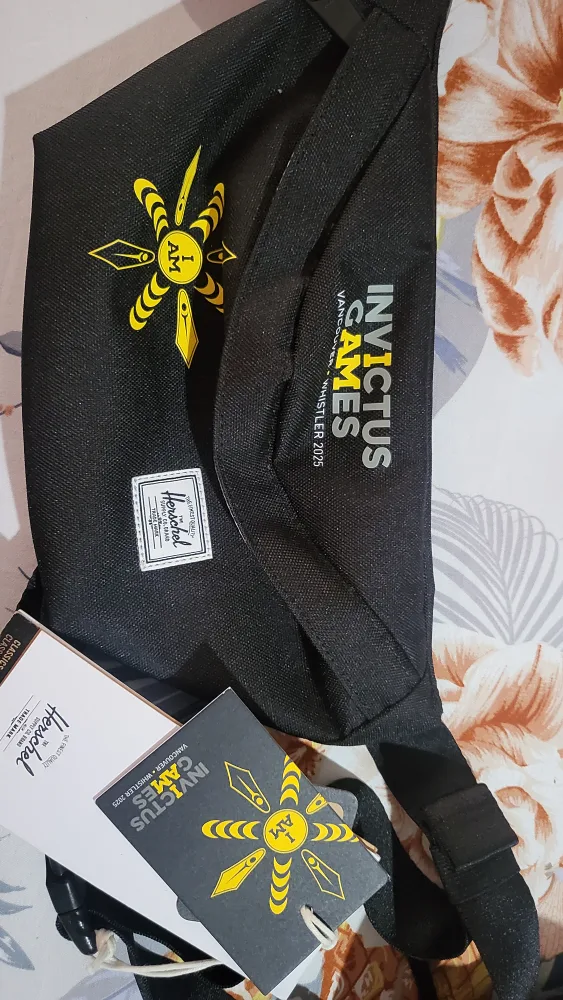 Herschel x Invictus Games 2025 Belt Bag - Black thumbnail