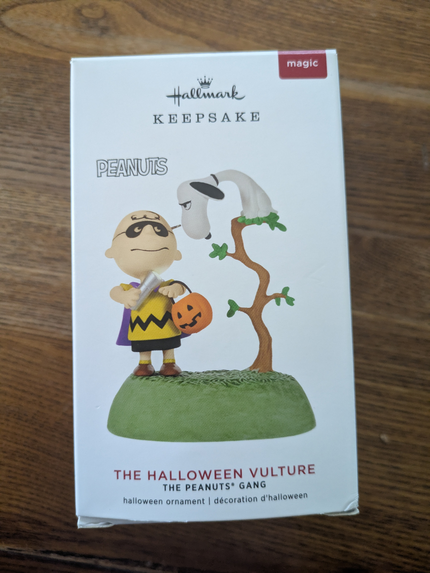 Fall Hallmark Peanuts Halloween Vulture Ornament  🧡