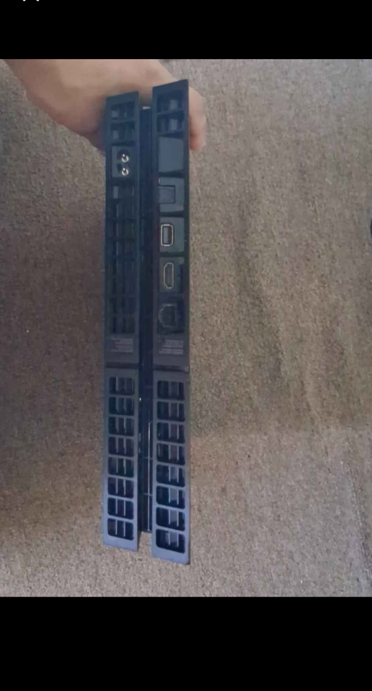 PlayStation 4 Pro PS4-450 - photo 3