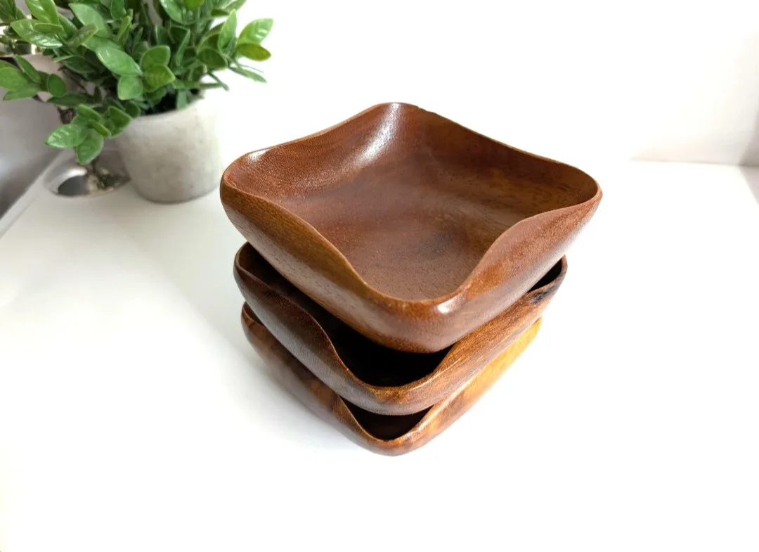 Wooden Salad Bowl Trio ~ Retro Kitchenware image indicator(10)
