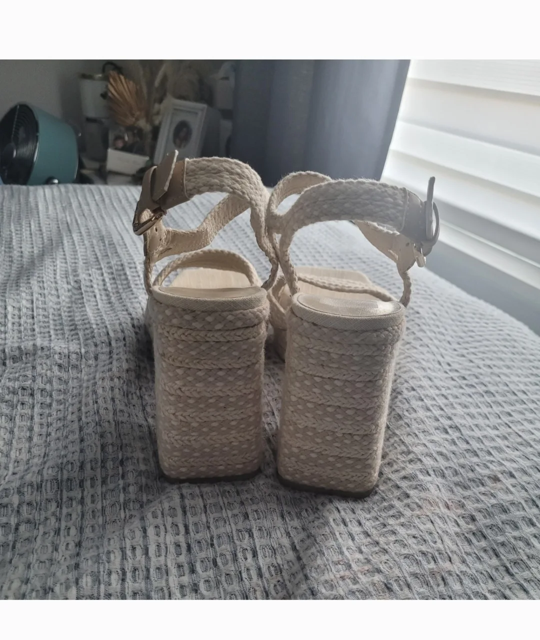 Dolce Vita Tan Espadrille Platform Sandals- Size 9 image indicator(4)