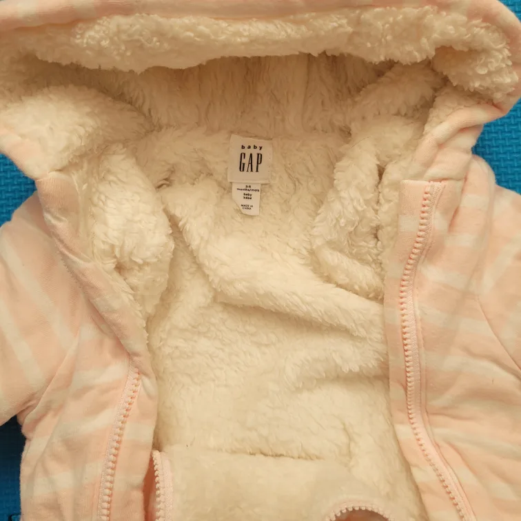 GAP Baby Snowsuit - 3-6 Months image indicator(5)