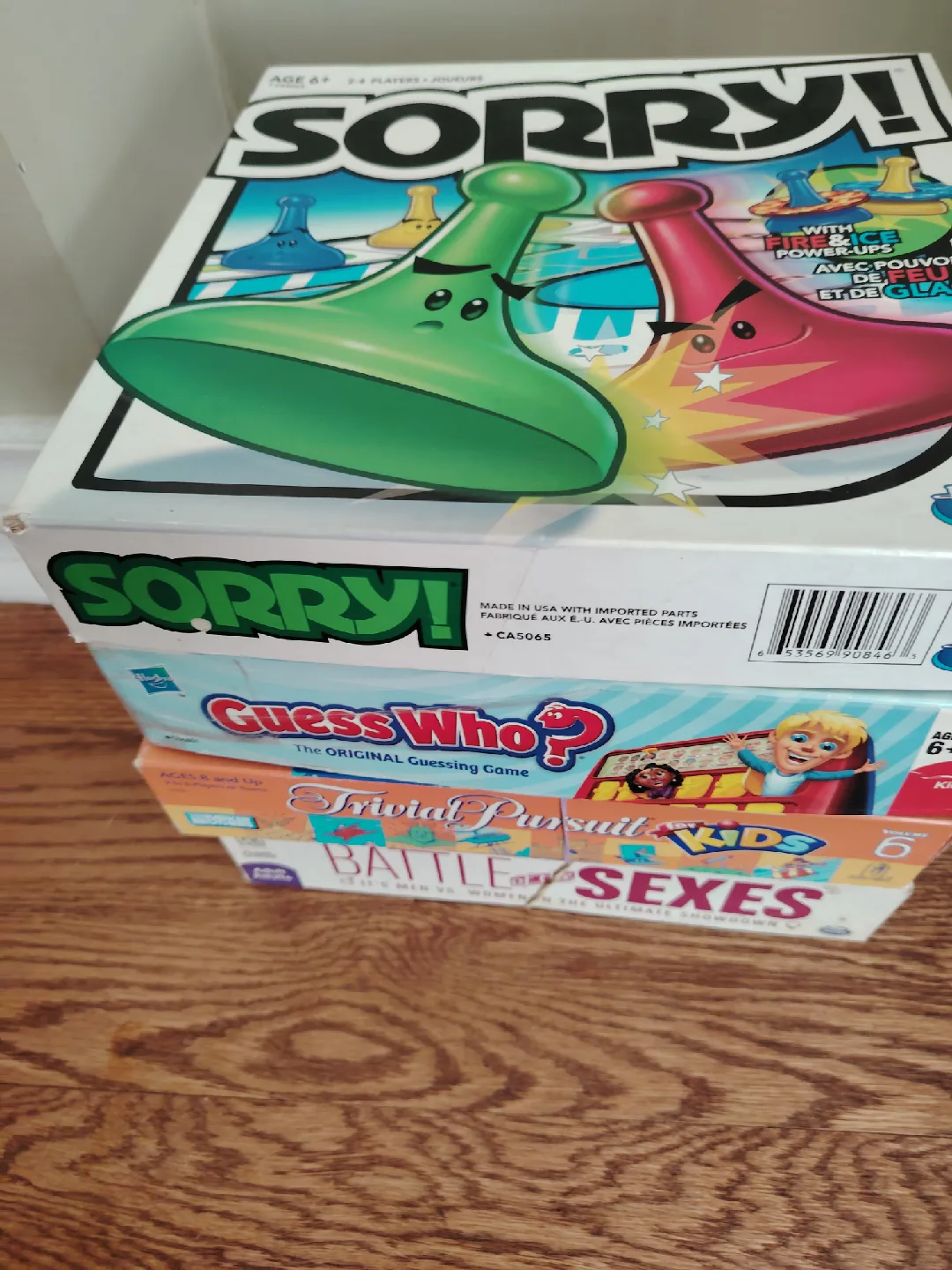 🥕Board Games: Sorry!, Guess Who?, Trivial Pursuit Kids thumbnail