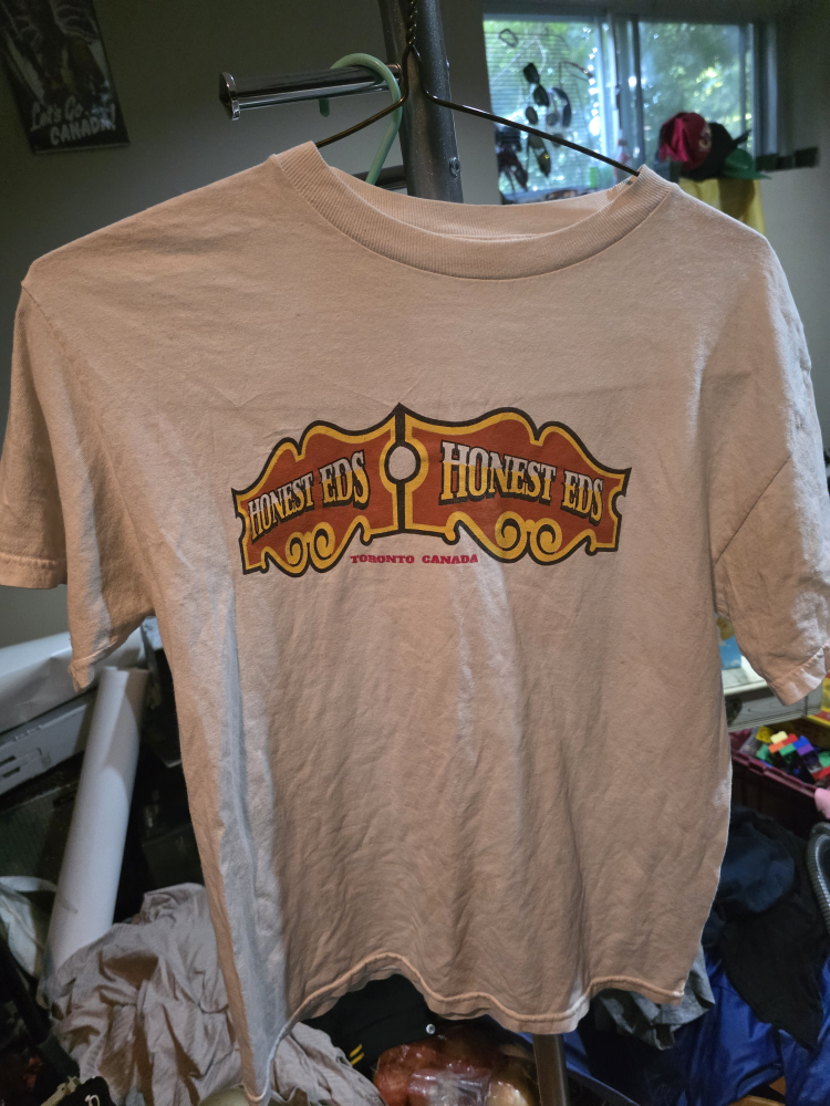 Honest Ed's Toronto Canada T-shirt