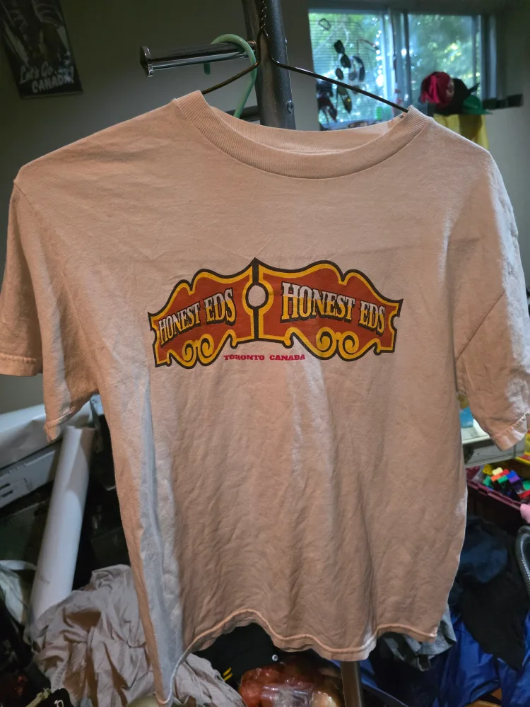 Honest Ed's Toronto Canada T-shirt thumbnail