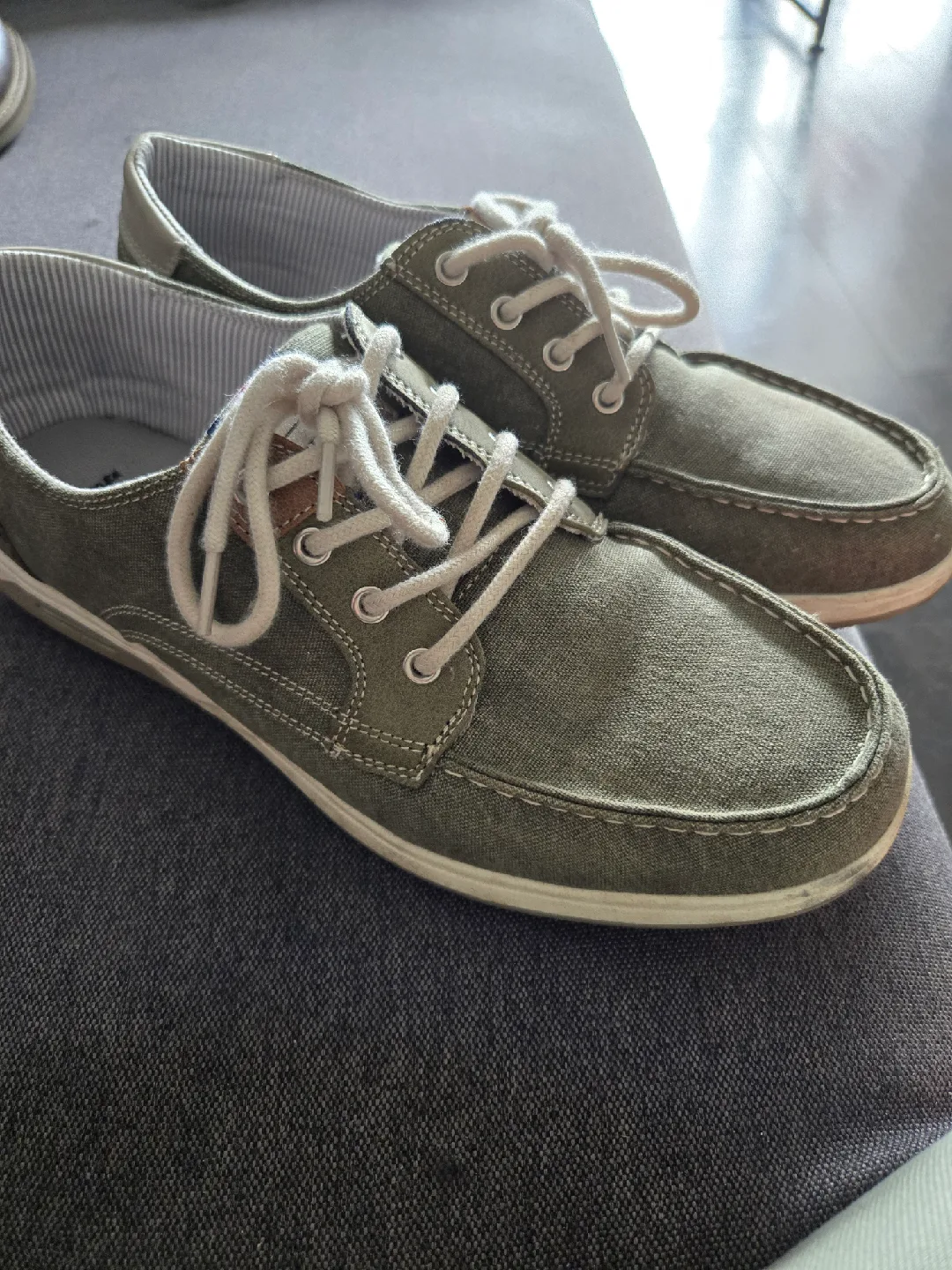 Men's Casual Shoes, Assorted Styles & Sizes thumbnail