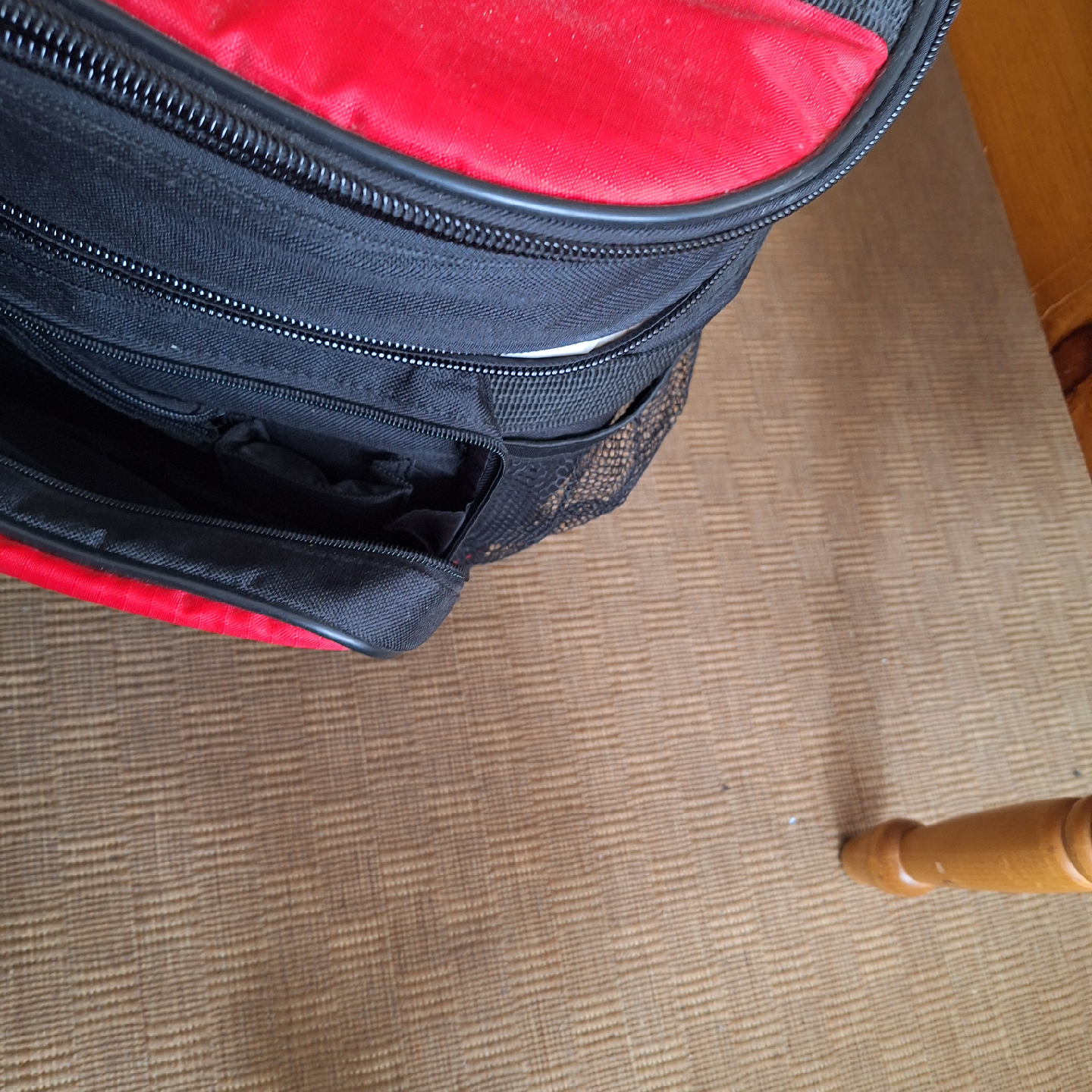 Red & Black Wheeled Insulated Cooler Bag - photo 4