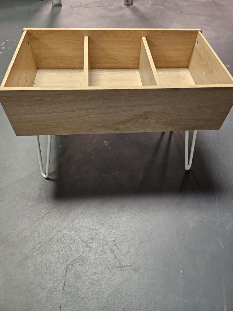 Wooden Storage Box with Metal Legs image indicator(2)