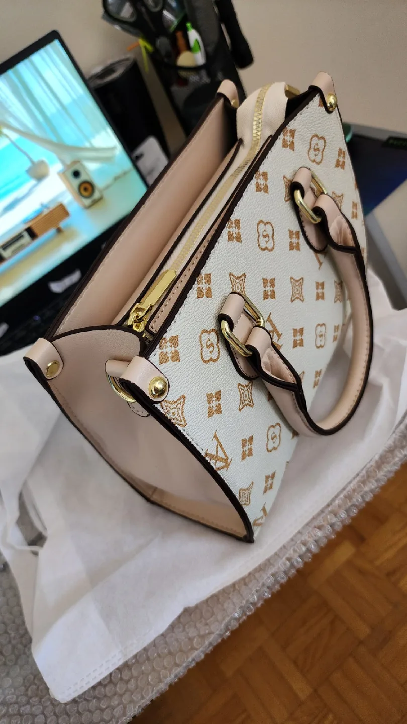 NEW -Fancy Two Tone Style Shoulder Bag image indicator(2)