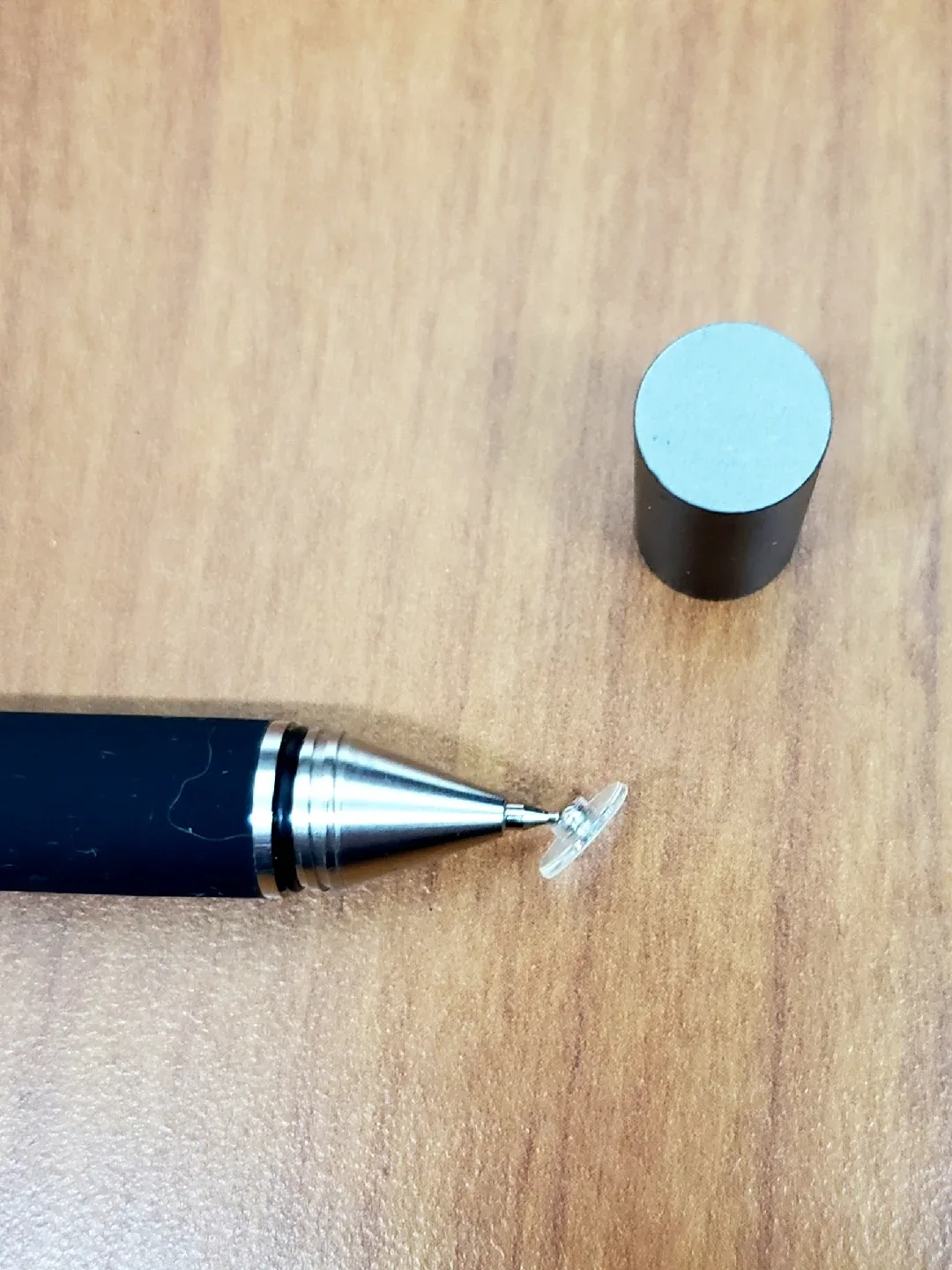 Adonit Jot Pro (precision capacitive stylus) image indicator(2)