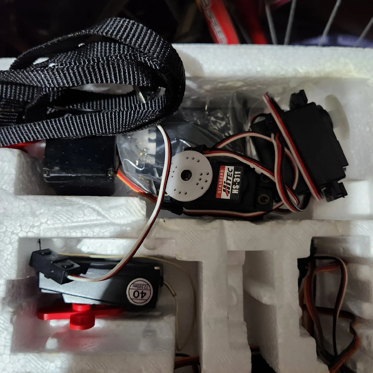 Futaba Digital Proportional Radio Control System image indicator(5)