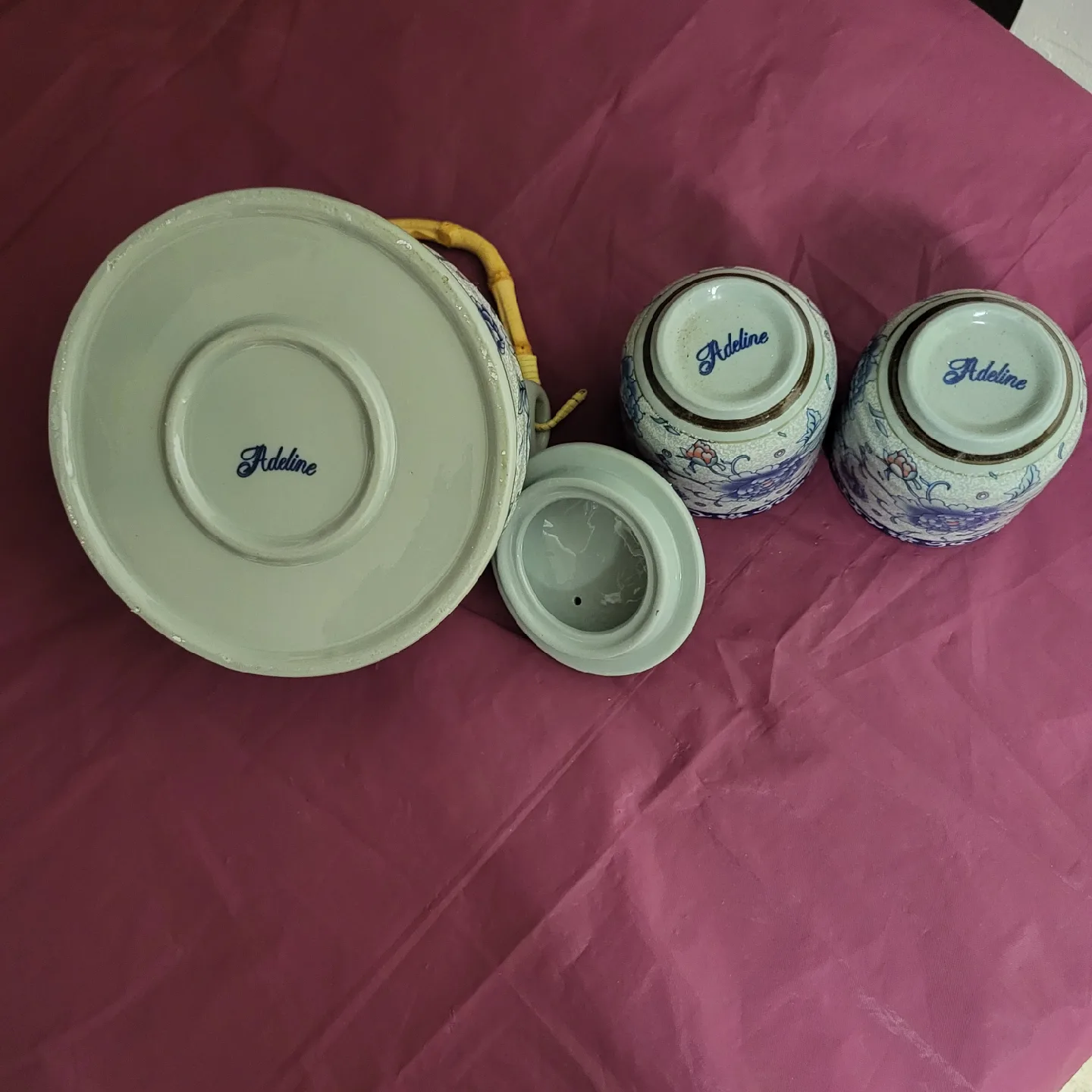 Adeline Tea Set with Teapot and Cups image indicator(4)