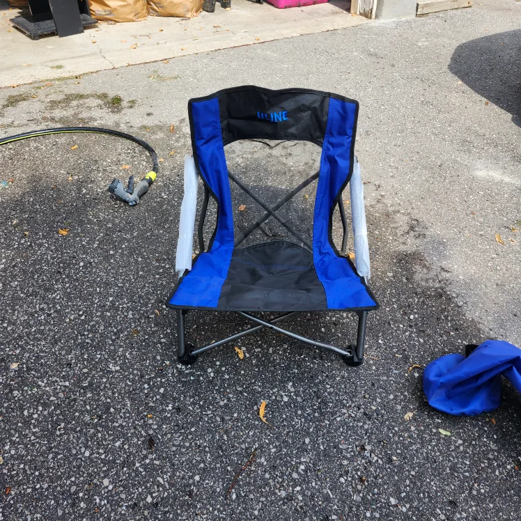 Brand New Uline Folding Camp Chair - Blue image indicator(4)