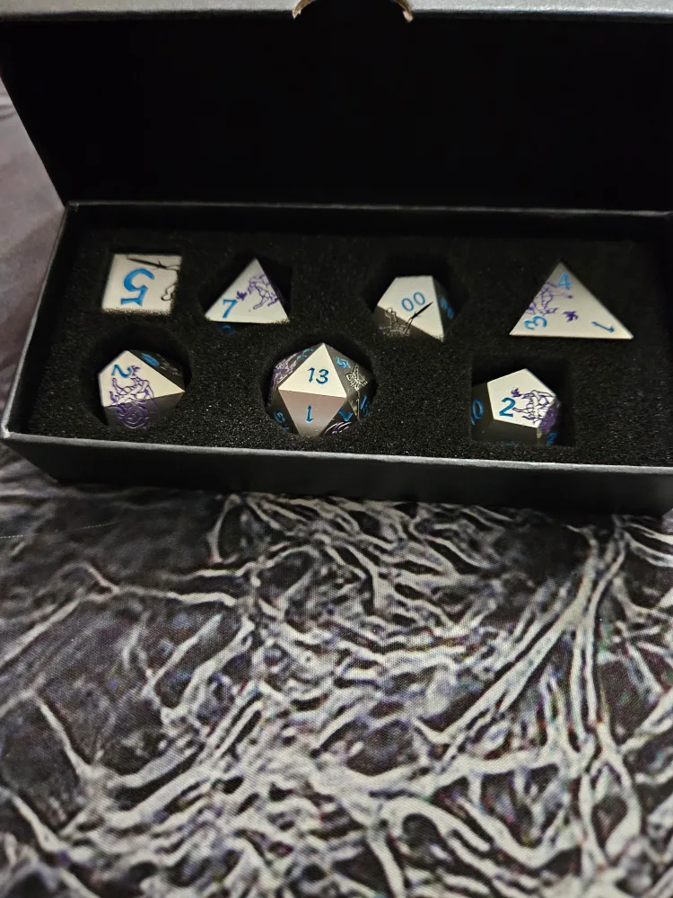 Gu Bei Te Dice Set thumbnail