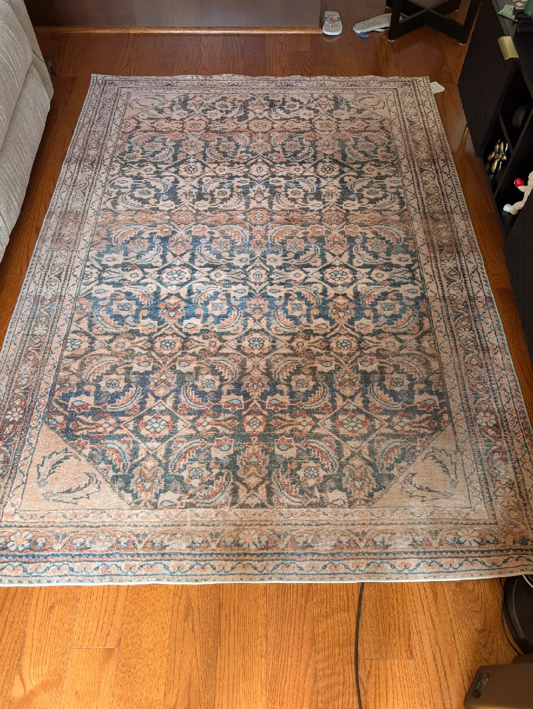 area rug 5ft x 7ft (1.52m x 2.13m) image indicator(3)